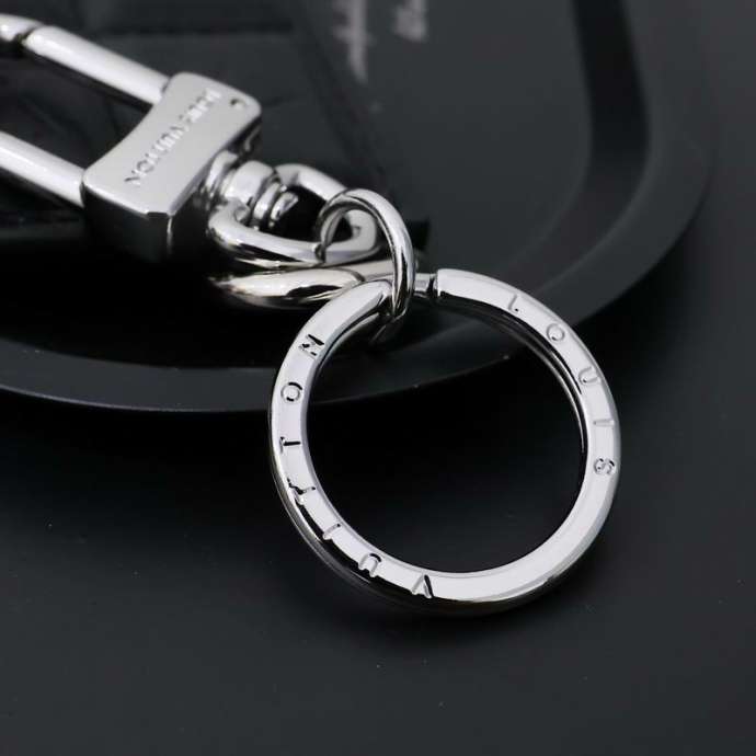 Picture of LV Keyring _SKULVkeyringlyh0211937